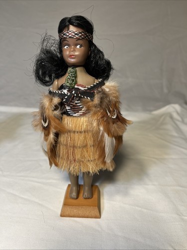 Vintage maori dolls - maori,