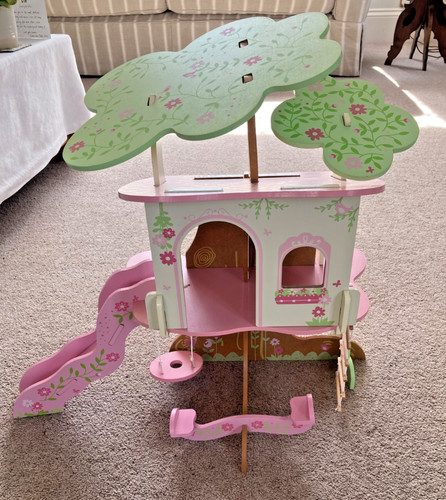 Elc rosebud tree house - rosebud, wooden