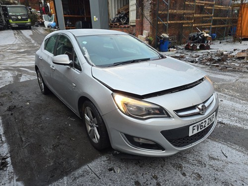 Vauxhall astra sri 5dr - j,