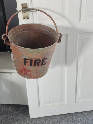 Antique red galvanised - antique,