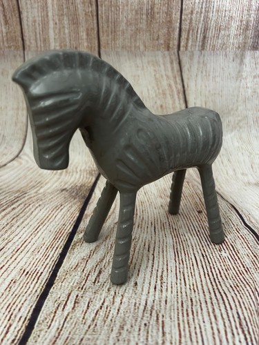 Vintage grey painted metal - grey,