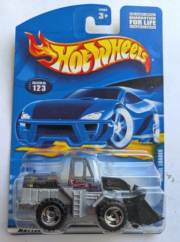 Original 2001 issue hot wheels - 2001,