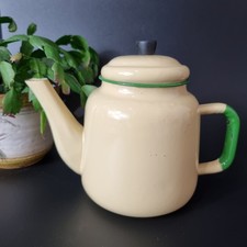 Vintage Retro Teapot Cream &