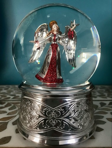 Christmas angel snow - 👼,