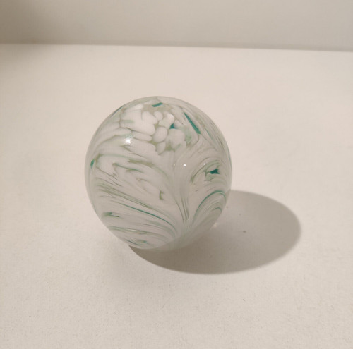 Stunning glass ball - stunning,