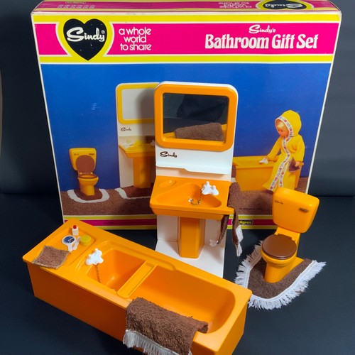 Vintage sindy doll bathroom - doll,