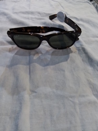 New wayfarer ray ban - new, ray-ban