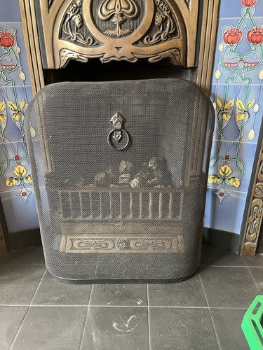 Black metal fire guard - black,
