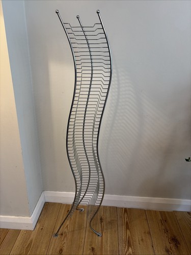 Vintage silver metal wire - metal,