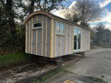 Shepherds hut 18ft - hut,
