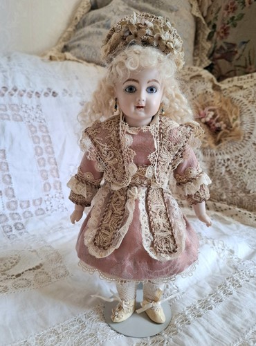 Handmade pink lace dress - handmade,