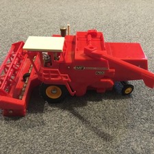 Britains Farm Vehicles. MF 760 Combine Harvester.