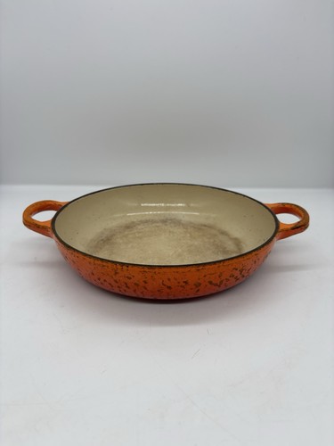 Creuset cast iron shallow - le,