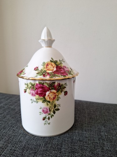 Royal albert old country - old, roses