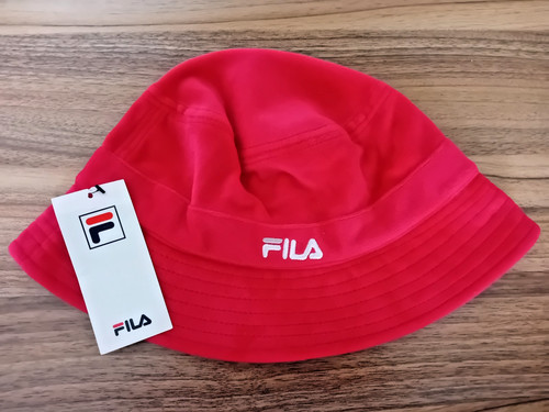 Fila bucket hat bnwt - hat, red