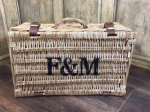 Fortnum mason m - &,