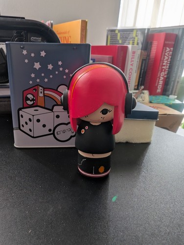 Momiji collectible figure - figure,
