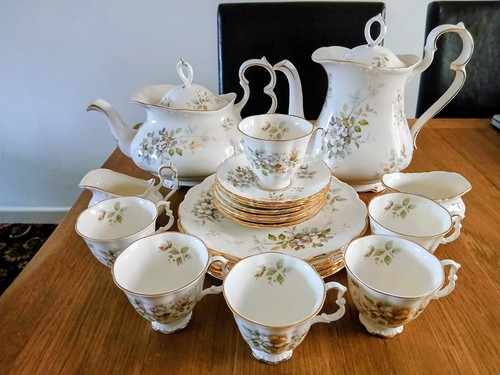 Royal albert haworth - royal, piece