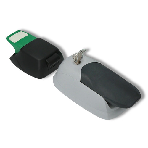 Fastener cold room with - with, lock