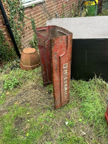International farmall bonnet - farmall,