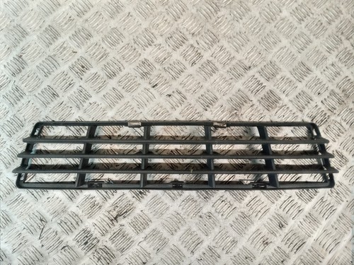 2004 volvo s40 - front, lower