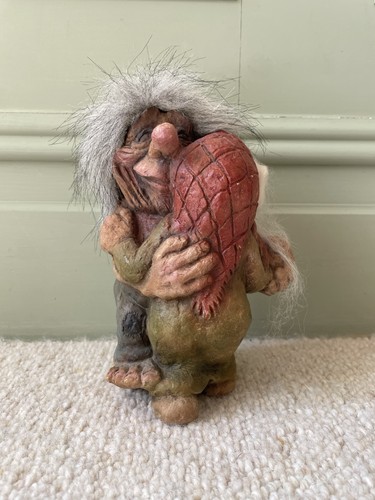 Vintage nyform trolls dancing - vintage,