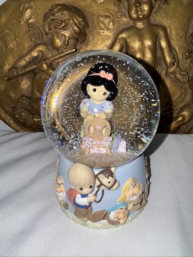 Precious moments snow white - moments,