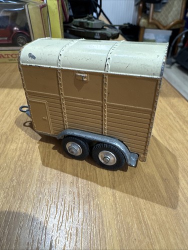 Vintage corgi toy - rice, pony