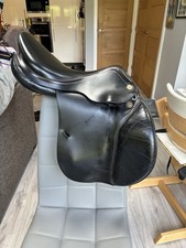 Prestige Golden Star Jumping Saddle, 17”, medium-wide, black