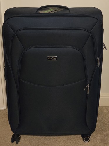 New skyflite suitcase - new,