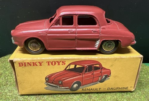 Vintage french dinky - french, 524
