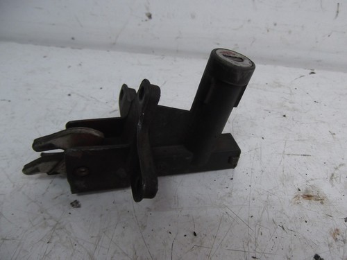 Suzuki gsx750 seat lock - et,