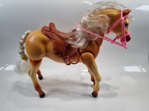Barbie 2005 palomino horse - barbie,