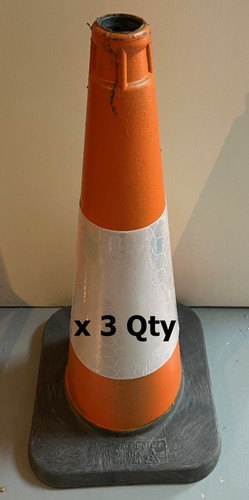 Traffic cones quantity - cones, x