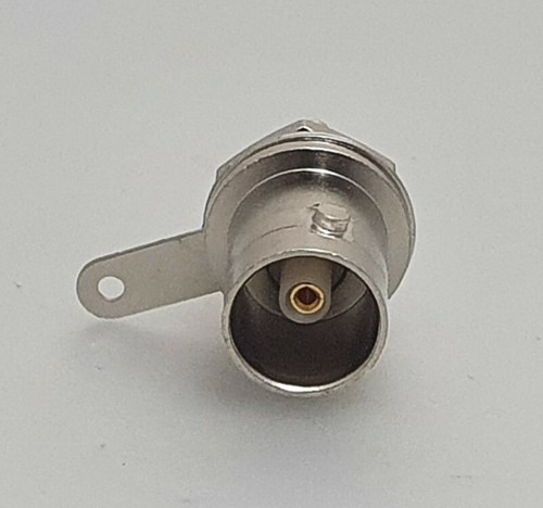 Bnc chassis mounting - chassis, female