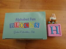 GROLIER DISNEY ALPHABET FUN BLOCKS COLLECTION - H HAPPY SEVEN DWARFS FIGURINE