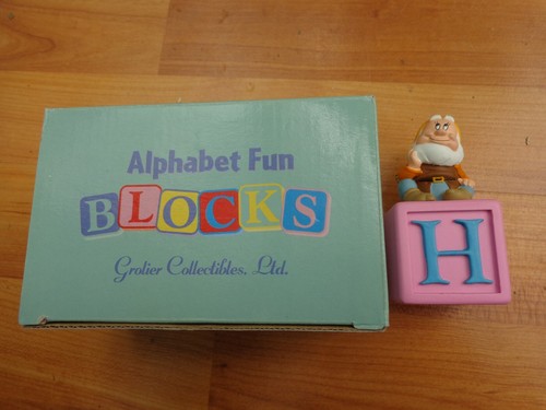 Grolier disney alphabet fun - disney,