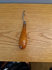 Latch Hook Tool for Rug Making