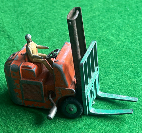 Dinky toys 404 coventry climax - 404,