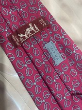 Hermès Authentic Silk Tie Red