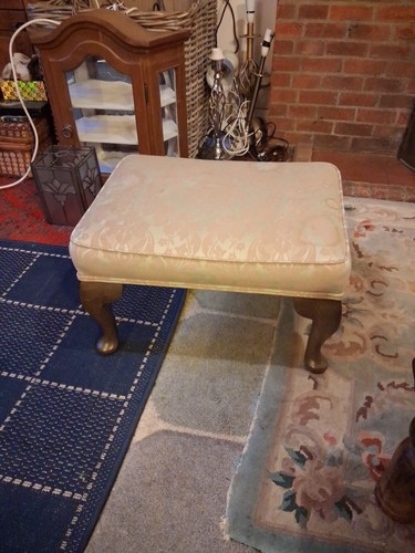Vintage footstool with queen - vintage,