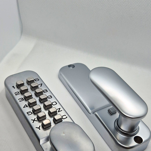 Mechanical push button - push,