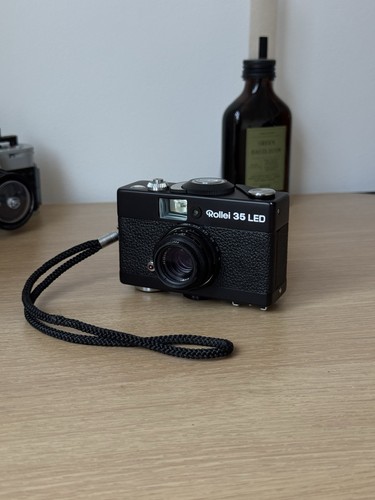 Mint rollei led film camera - mint, 35