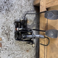 PORSCHE 964 993 PEDAL BOX