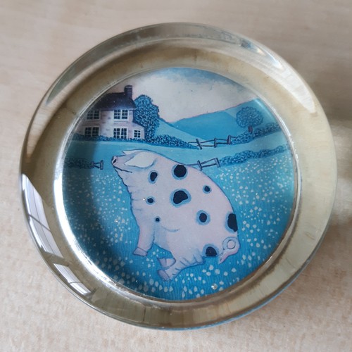 Spotted pig farm glass - pig,