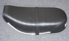 Thru-1974 Ducati 250 350 450 EARLY Scrambler replacement seat ribbed NISA 0420R