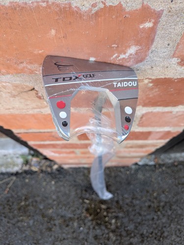 Mens right hand fang - right,