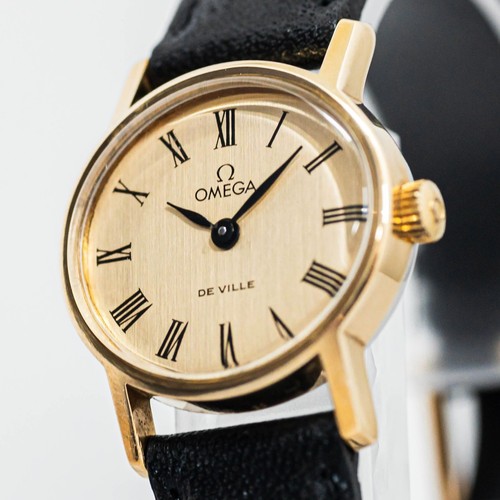 Vintage 1977 near mint - 1977, omega