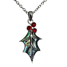 Holly Abalone Pendant Paua