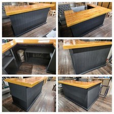 Home bar, wrap around bar